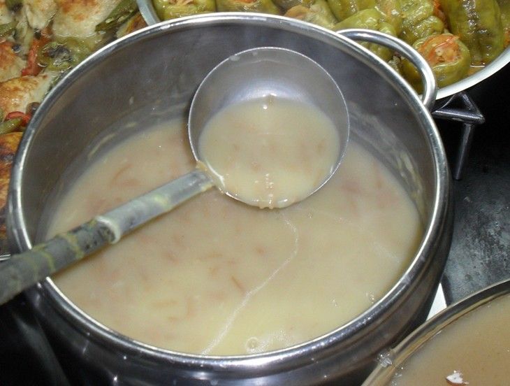 Tavuk Suyu �orbas�